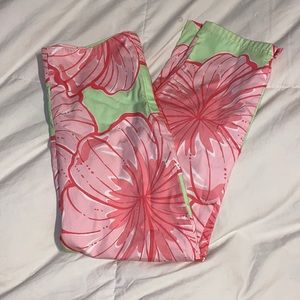 Lilly Pulitzer white label size 7 pink and green side zip pants